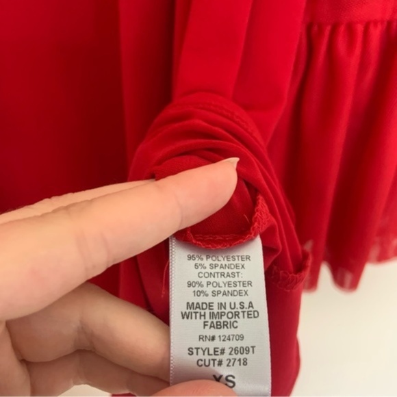 NWT New IC Collection Red Three Layered Shirring Mesh Sleeve Top Size XS - Picture 4 of 4